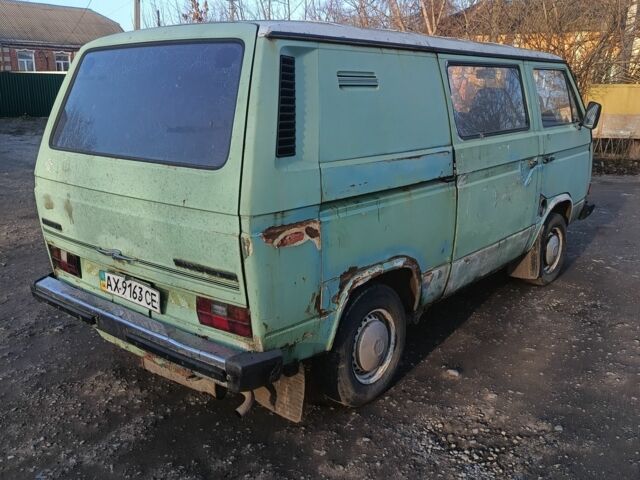 Зеленый Фольксваген Transporter, объемом двигателя 1.6 л и пробегом 500 тыс. км за 1200 $, фото 2 на Automoto.ua