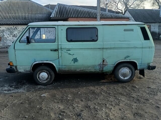 Зеленый Фольксваген Transporter, объемом двигателя 1.6 л и пробегом 500 тыс. км за 1200 $, фото 1 на Automoto.ua