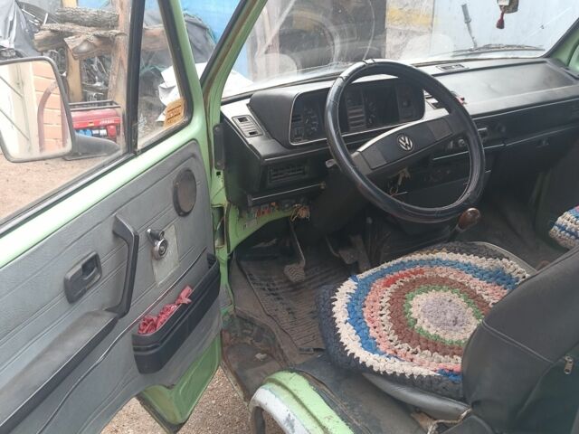 Зеленый Фольксваген Transporter, объемом двигателя 1.6 л и пробегом 500 тыс. км за 1200 $, фото 7 на Automoto.ua