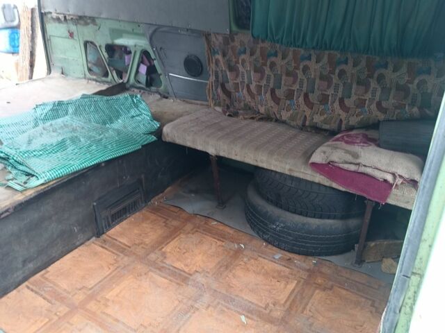 Зеленый Фольксваген Transporter, объемом двигателя 1.6 л и пробегом 500 тыс. км за 1200 $, фото 11 на Automoto.ua