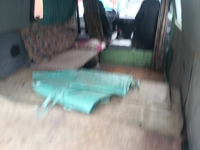 Зеленый Фольксваген Transporter, объемом двигателя 1.6 л и пробегом 500 тыс. км за 1200 $, фото 10 на Automoto.ua