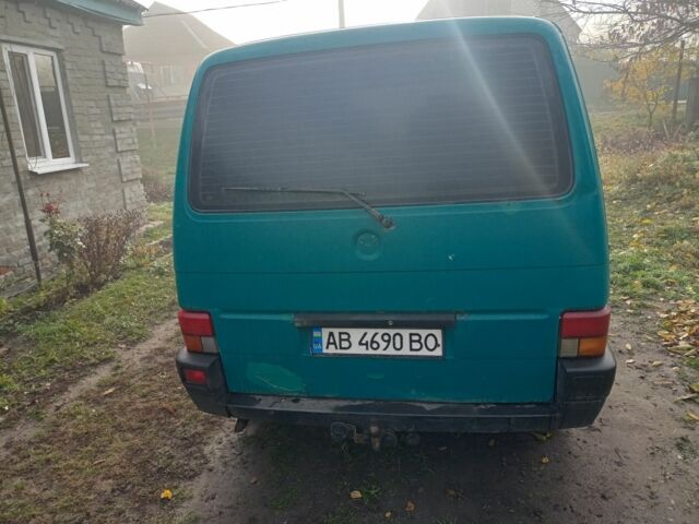 Зеленый Фольксваген Transporter, объемом двигателя 2 л и пробегом 526 тыс. км за 2650 $, фото 7 на Automoto.ua