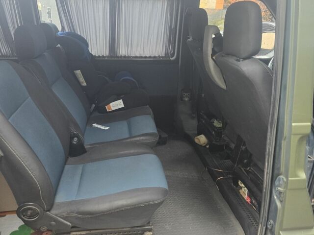 Зеленый Фольксваген Transporter, объемом двигателя 0 л и пробегом 400 тыс. км за 4500 $, фото 5 на Automoto.ua