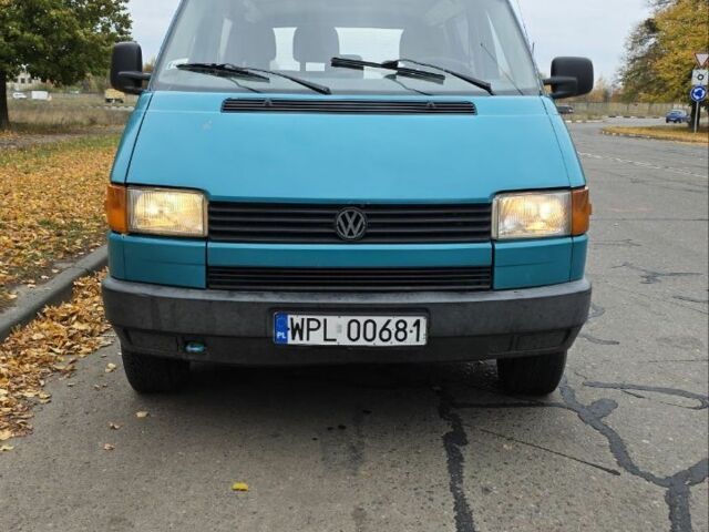 Фольксваген Transporter 1992 в Сумах на Automoto.ua Зеленый Фольксваген Transporter, объемом двигателя 2.4 л и пробегом 421 тыс. км за 3299 $, фото 1 на Automoto.ua