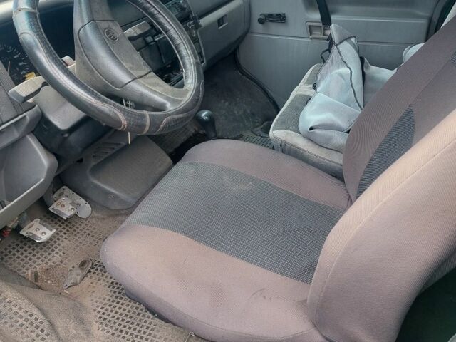 Фольксваген Transporter 1992 в Николаеве на Automoto.ua Зеленый Фольксваген Transporter, объемом двигателя 2.4 л и пробегом 300 тыс. км за 2500 $, фото 6 на Automoto.ua