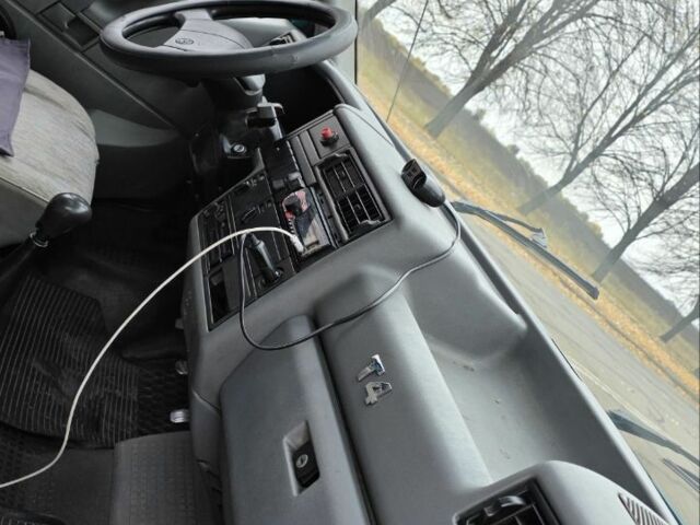 Фольксваген Transporter 1992 в Сумах на Automoto.ua Зеленый Фольксваген Transporter, объемом двигателя 2.4 л и пробегом 421 тыс. км за 3299 $, фото 12 на Automoto.ua