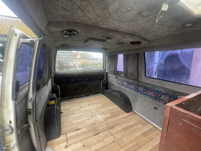 Зеленый Фольксваген Transporter, объемом двигателя 0 л и пробегом 100 тыс. км за 2500 $, фото 10 на Automoto.ua