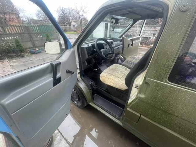 Зеленый Фольксваген Transporter, объемом двигателя 0 л и пробегом 100 тыс. км за 2500 $, фото 6 на Automoto.ua