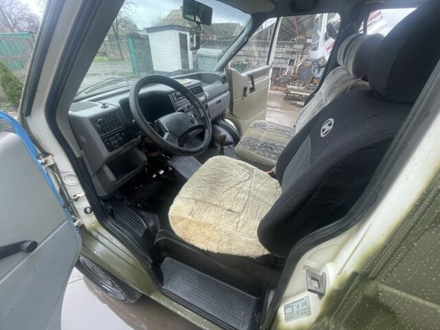 Зеленый Фольксваген Transporter, объемом двигателя 0 л и пробегом 100 тыс. км за 2500 $, фото 7 на Automoto.ua