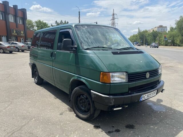 Зелений Фольксваген Transporter, об'ємом двигуна 2.4 л та пробігом 400 тис. км за 3300 $, фото 1 на Automoto.ua