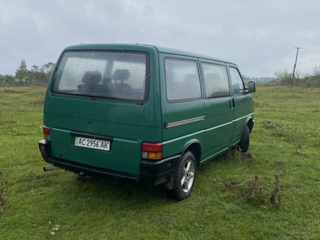 Зелений Фольксваген Transporter, об'ємом двигуна 2 л та пробігом 350 тис. км за 1550 $, фото 3 на Automoto.ua