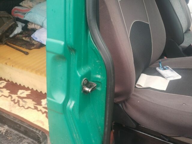 Зеленый Фольксваген Transporter, объемом двигателя 1.9 л и пробегом 1 тыс. км за 3555 $, фото 5 на Automoto.ua