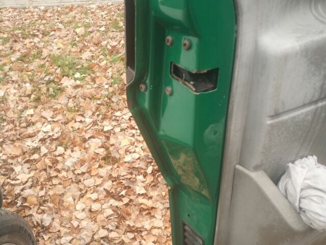 Зеленый Фольксваген Transporter, объемом двигателя 1.9 л и пробегом 1 тыс. км за 3555 $, фото 10 на Automoto.ua