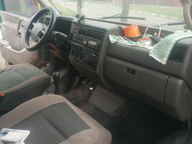 Зеленый Фольксваген Transporter, объемом двигателя 1.9 л и пробегом 1 тыс. км за 3555 $, фото 7 на Automoto.ua