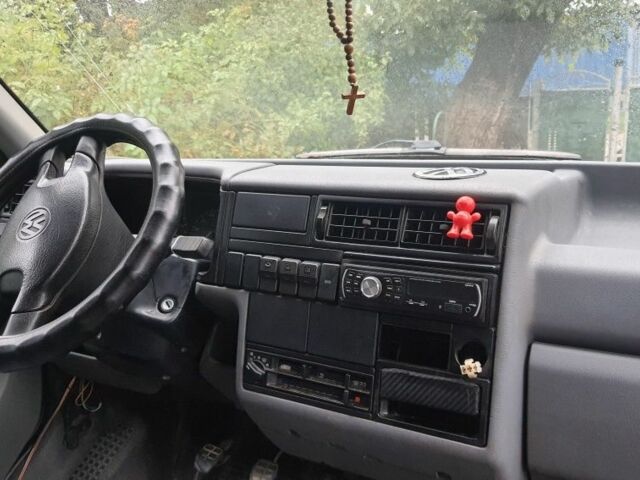 Зелений Фольксваген Transporter, об'ємом двигуна 2.4 л та пробігом 658 тис. км за 4000 $, фото 5 на Automoto.ua