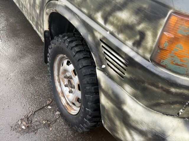 Зеленый Фольксваген Transporter, объемом двигателя 1.9 л и пробегом 350 тыс. км за 2300 $, фото 4 на Automoto.ua