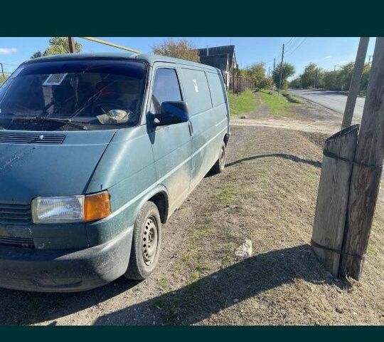 Зеленый Фольксваген Transporter, объемом двигателя 2.4 л и пробегом 3 тыс. км за 1306 $, фото 2 на Automoto.ua