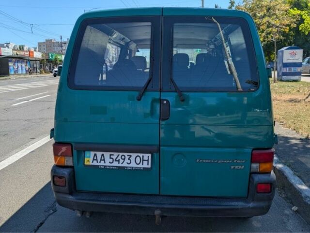 Фольксваген Transporter 1999 в Киеве на Automoto.ua Зеленый Фольксваген Transporter, объемом двигателя 2.5 л и пробегом 44 тыс. км за 3600 $, фото 2 на Automoto.ua