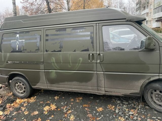 Зеленый Фольксваген Transporter, объемом двигателя 2.5 л и пробегом 650 тыс. км за 3400 $, фото 1 на Automoto.ua