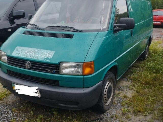 Зелений Фольксваген Transporter, об'ємом двигуна 0 л та пробігом 253 тис. км за 7800 $, фото 1 на Automoto.ua