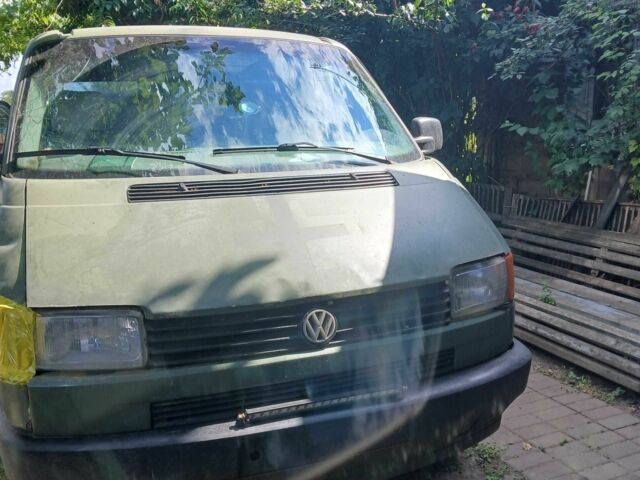 Зеленый Фольксваген Transporter, объемом двигателя 2 л и пробегом 450 тыс. км за 2500 $, фото 1 на Automoto.ua