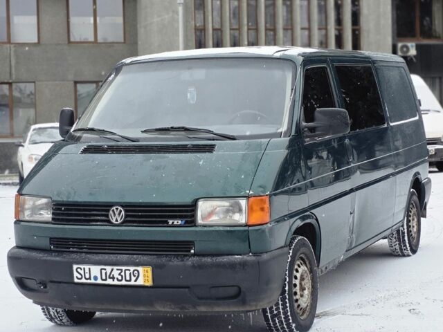 Зеленый Фольксваген Transporter, объемом двигателя 2.5 л и пробегом 340 тыс. км за 2750 $, фото 2 на Automoto.ua