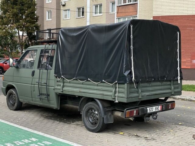 Зеленый Фольксваген Transporter, объемом двигателя 2.5 л и пробегом 1 тыс. км за 4200 $, фото 2 на Automoto.ua