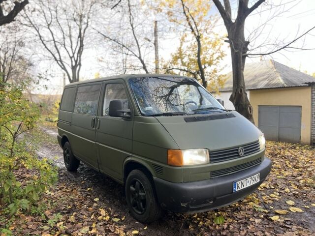 Зелений Фольксваген Transporter, об'ємом двигуна 0 л та пробігом 300 тис. км за 2600 $, фото 2 на Automoto.ua