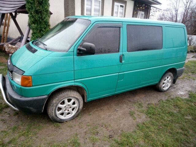 Зеленый Фольксваген Transporter, объемом двигателя 0 л и пробегом 250 тыс. км за 6000 $, фото 2 на Automoto.ua