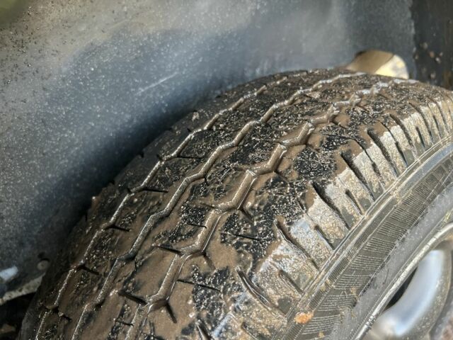 Зелений Фольксваген Transporter, об'ємом двигуна 0 л та пробігом 300 тис. км за 2600 $, фото 12 на Automoto.ua