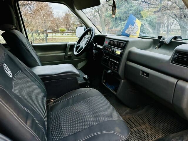 Зеленый Фольксваген Transporter, объемом двигателя 2.5 л и пробегом 290 тыс. км за 3903 $, фото 15 на Automoto.ua