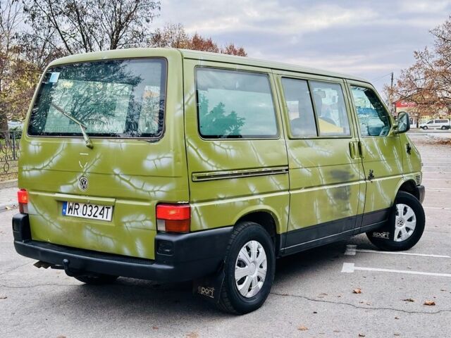Зеленый Фольксваген Transporter, объемом двигателя 2.5 л и пробегом 290 тыс. км за 3903 $, фото 7 на Automoto.ua
