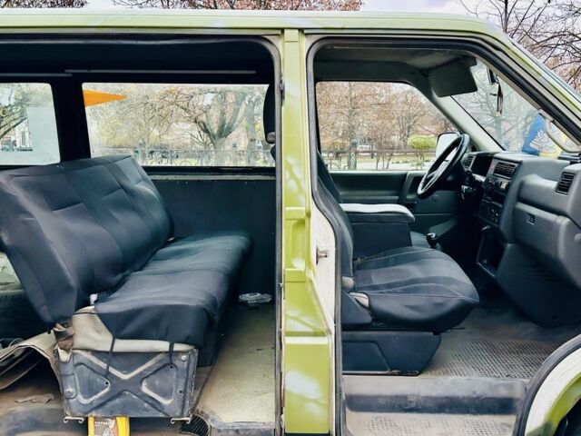 Зеленый Фольксваген Transporter, объемом двигателя 2.5 л и пробегом 290 тыс. км за 3903 $, фото 13 на Automoto.ua