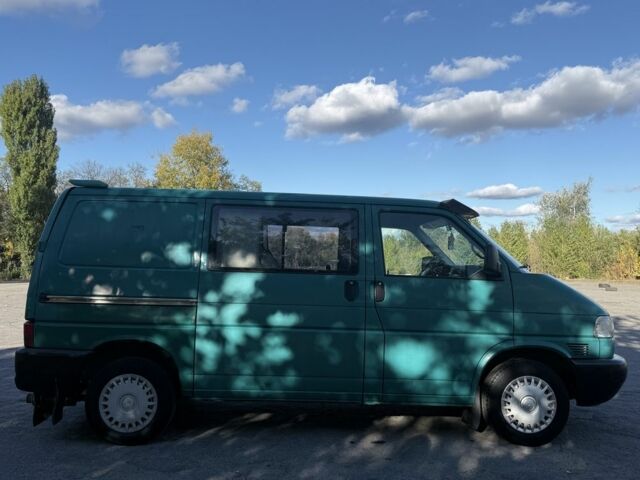 Зеленый Фольксваген Transporter, объемом двигателя 2.5 л и пробегом 309 тыс. км за 4500 $, фото 7 на Automoto.ua