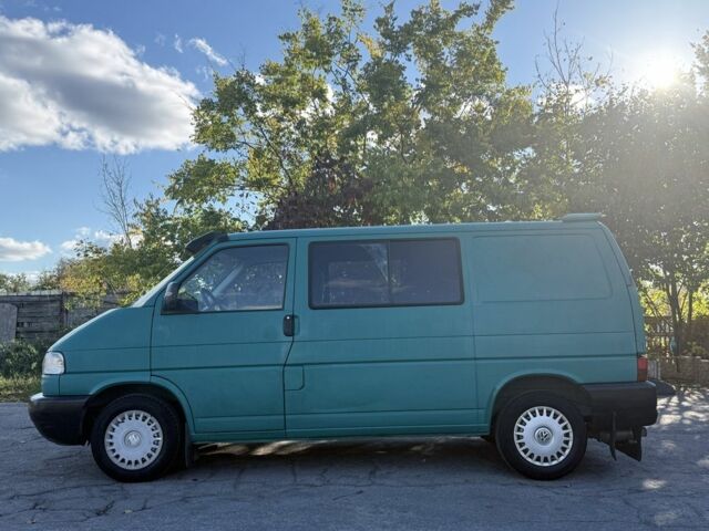 Зеленый Фольксваген Transporter, объемом двигателя 2.5 л и пробегом 309 тыс. км за 4500 $, фото 2 на Automoto.ua