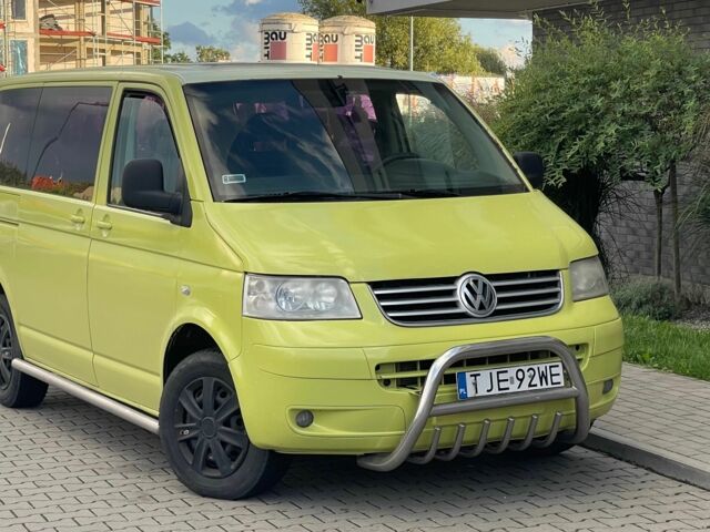 Зелений Фольксваген Transporter, об'ємом двигуна 1.9 л та пробігом 350 тис. км за 4487 $, фото 2 на Automoto.ua