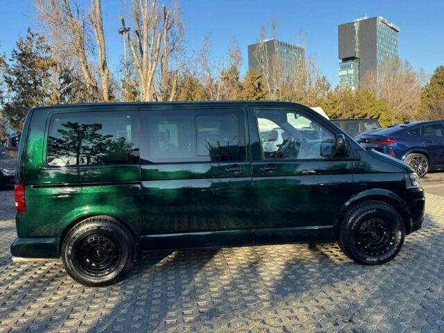 Зелений Фольксваген Transporter, об'ємом двигуна 2.5 л та пробігом 327 тис. км за 5500 $, фото 6 на Automoto.ua