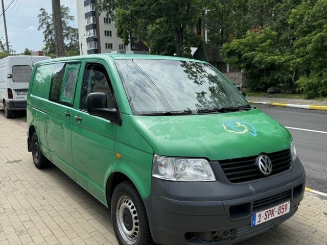 Зеленый Фольксваген Transporter, объемом двигателя 1.9 л и пробегом 380 тыс. км за 4300 $, фото 5 на Automoto.ua