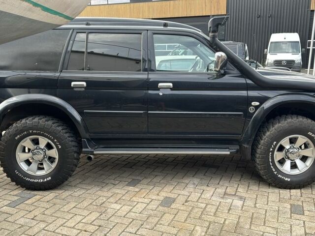 Зелений Фольксваген Transporter, об'ємом двигуна 2.5 л та пробігом 300 тис. км за 5228 $, фото 8 на Automoto.ua