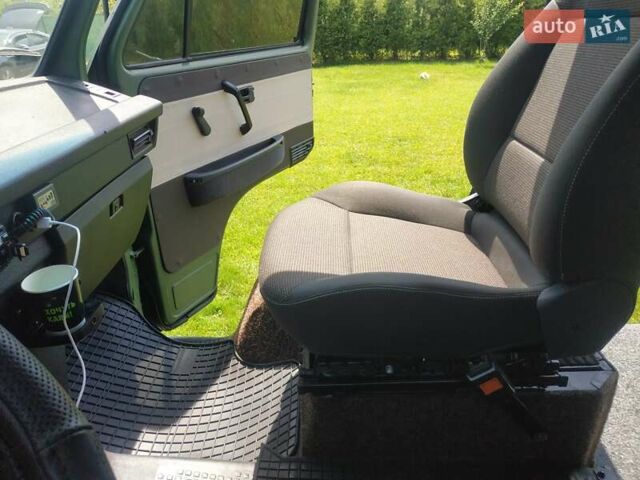 Зеленый Фольксваген Transporter, объемом двигателя 1.6 л и пробегом 220 тыс. км за 12900 $, фото 32 на Automoto.ua