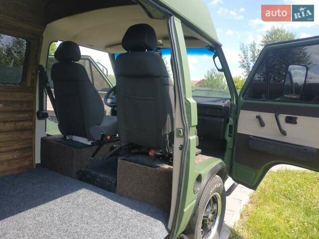 Зеленый Фольксваген Transporter, объемом двигателя 1.6 л и пробегом 220 тыс. км за 12900 $, фото 22 на Automoto.ua