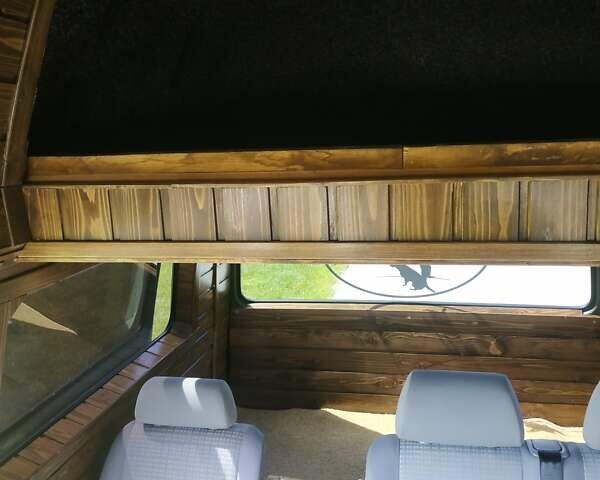 Зеленый Фольксваген Transporter, объемом двигателя 1.6 л и пробегом 220 тыс. км за 12900 $, фото 26 на Automoto.ua