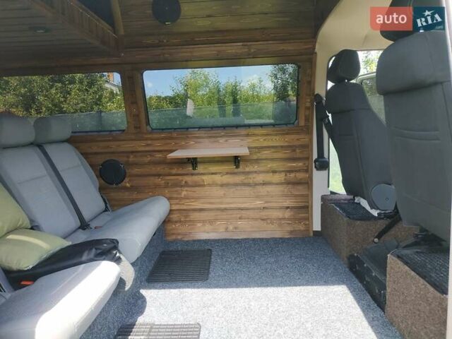 Зеленый Фольксваген Transporter, объемом двигателя 1.6 л и пробегом 220 тыс. км за 12900 $, фото 21 на Automoto.ua