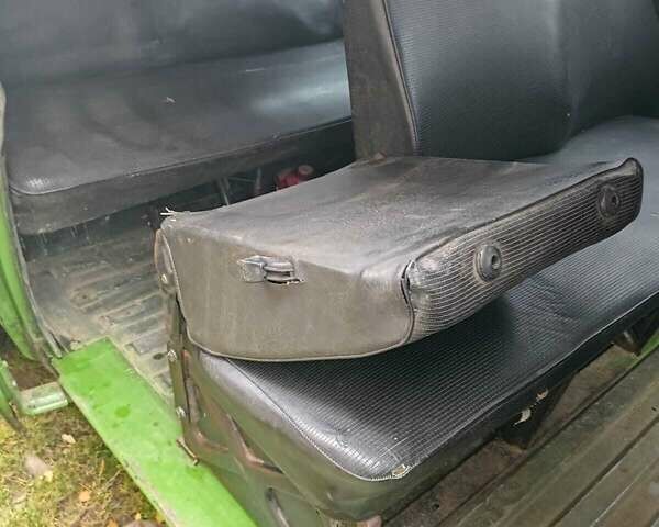 Зеленый Фольксваген Transporter, объемом двигателя 1.6 л и пробегом 368 тыс. км за 2150 $, фото 16 на Automoto.ua