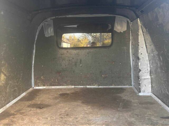 Зеленый Фольксваген Transporter, объемом двигателя 1.6 л и пробегом 426 тыс. км за 2600 $, фото 8 на Automoto.ua