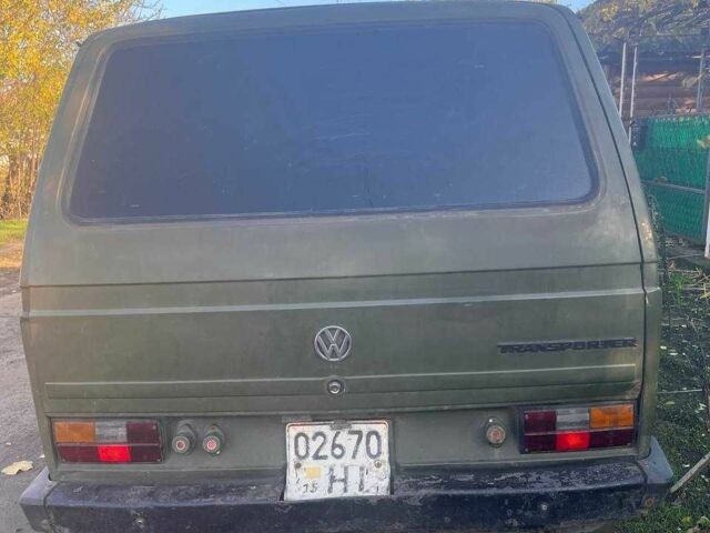 Зеленый Фольксваген Transporter, объемом двигателя 1.6 л и пробегом 426 тыс. км за 2600 $, фото 2 на Automoto.ua
