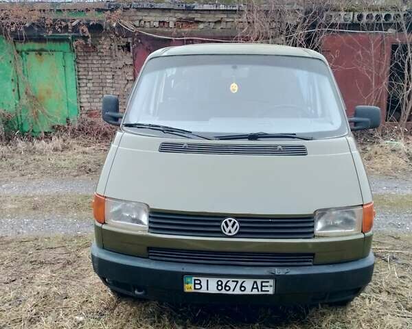 Зеленый Фольксваген Transporter, объемом двигателя 1.9 л и пробегом 250 тыс. км за 3086 $, фото 6 на Automoto.ua