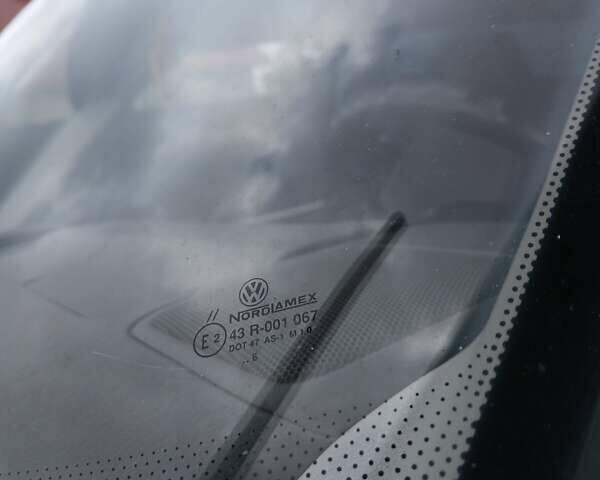 Зелений Фольксваген Transporter, об'ємом двигуна 1.9 л та пробігом 350 тис. км за 5600 $, фото 11 на Automoto.ua