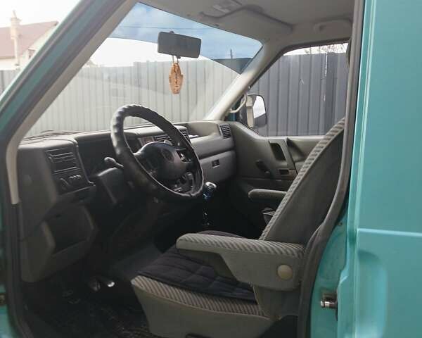 Зелений Фольксваген Transporter, об'ємом двигуна 1.9 л та пробігом 350 тис. км за 5600 $, фото 18 на Automoto.ua