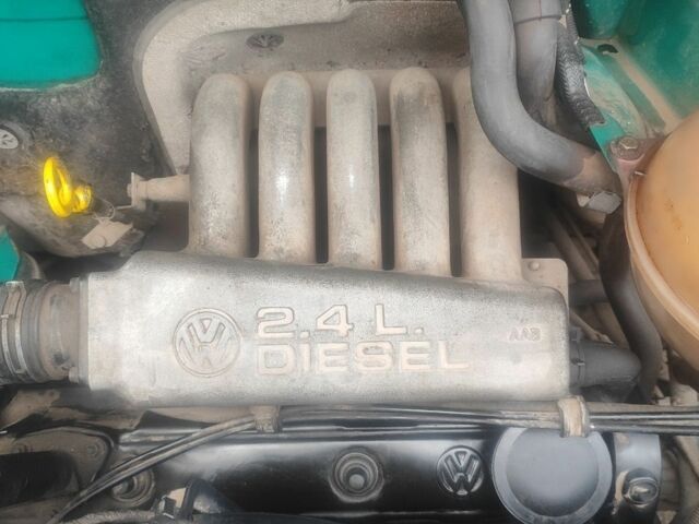 Зеленый Фольксваген Transporter, объемом двигателя 0 л и пробегом 370 тыс. км за 2300 $, фото 3 на Automoto.ua